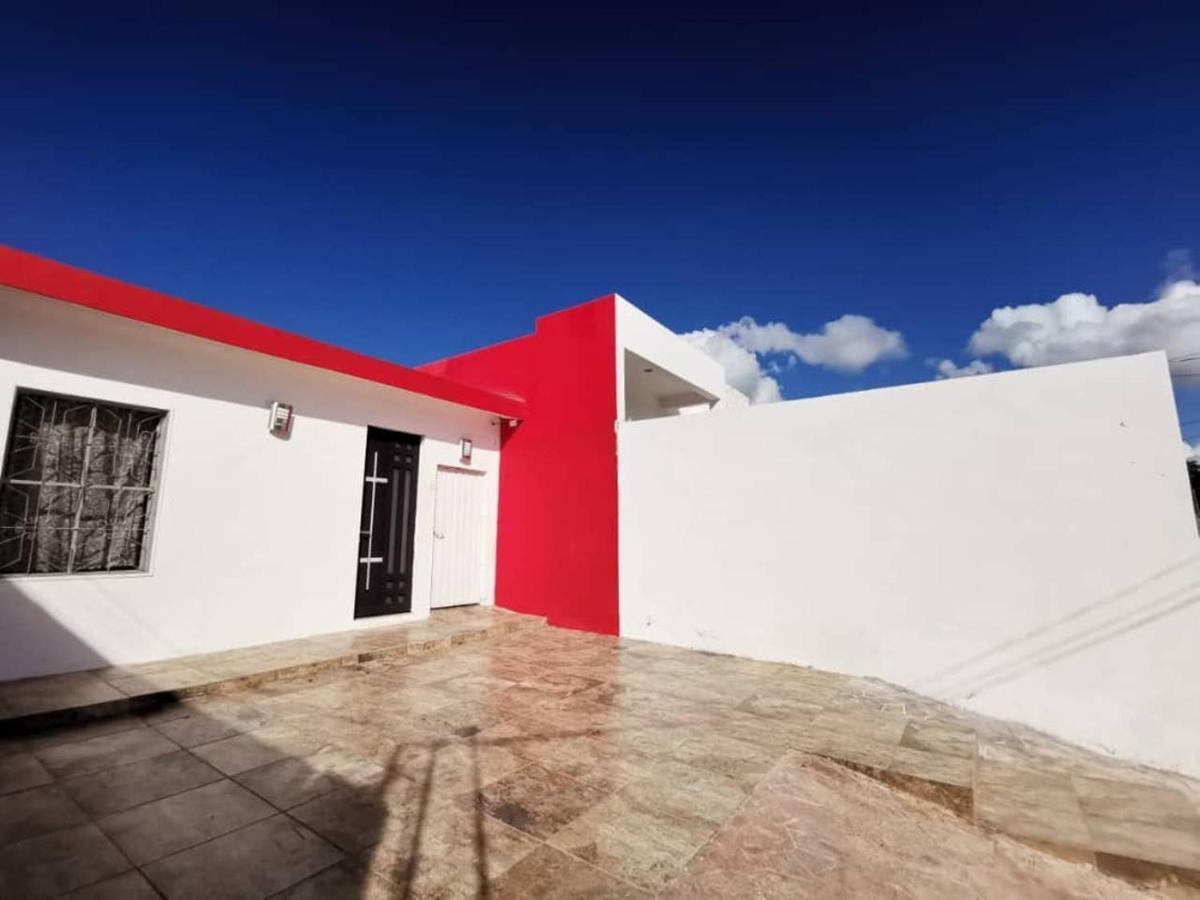 Casa Lili Luxury Valladolid "Fast Wifi, Hot Water, Kitchen & Tv" Eksteriør billede