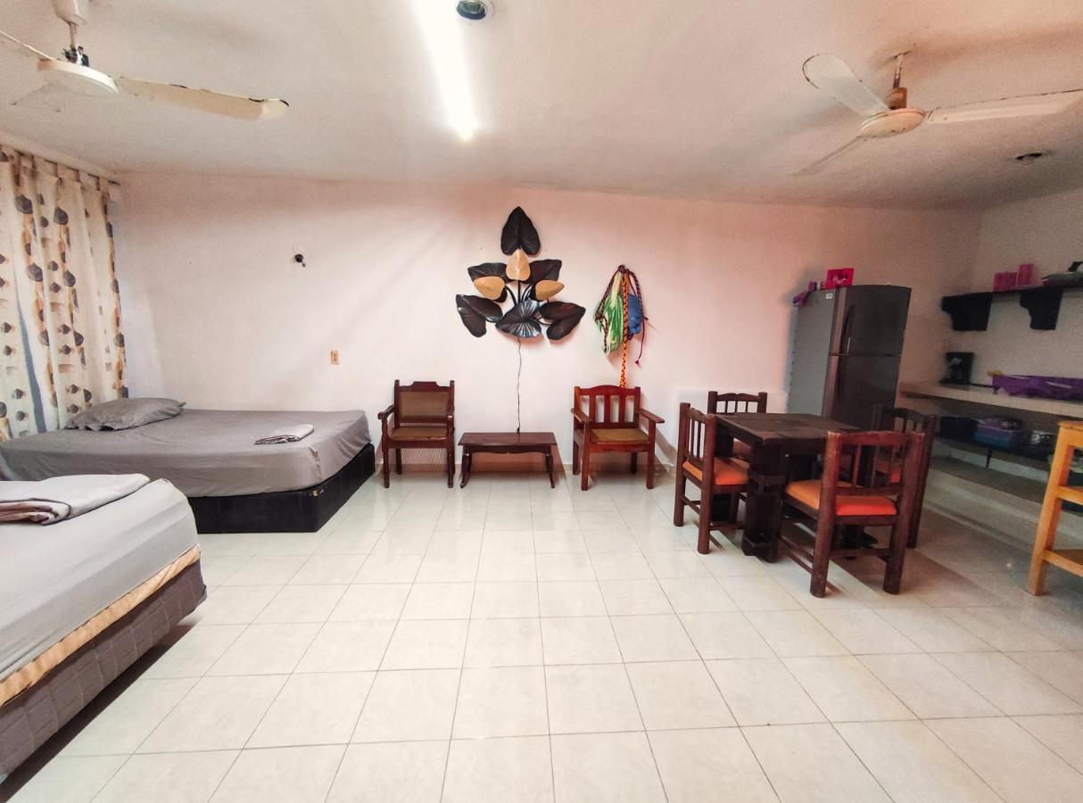 Casa Lili Luxury Valladolid "Fast Wifi, Hot Water, Kitchen & Tv" Eksteriør billede
