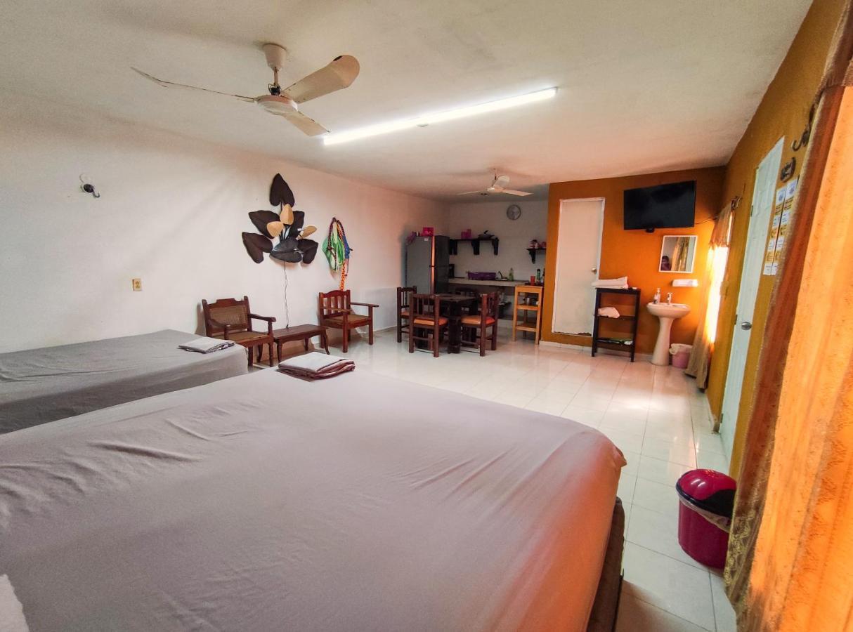 Casa Lili Luxury Valladolid "Fast Wifi, Hot Water, Kitchen & Tv" Eksteriør billede