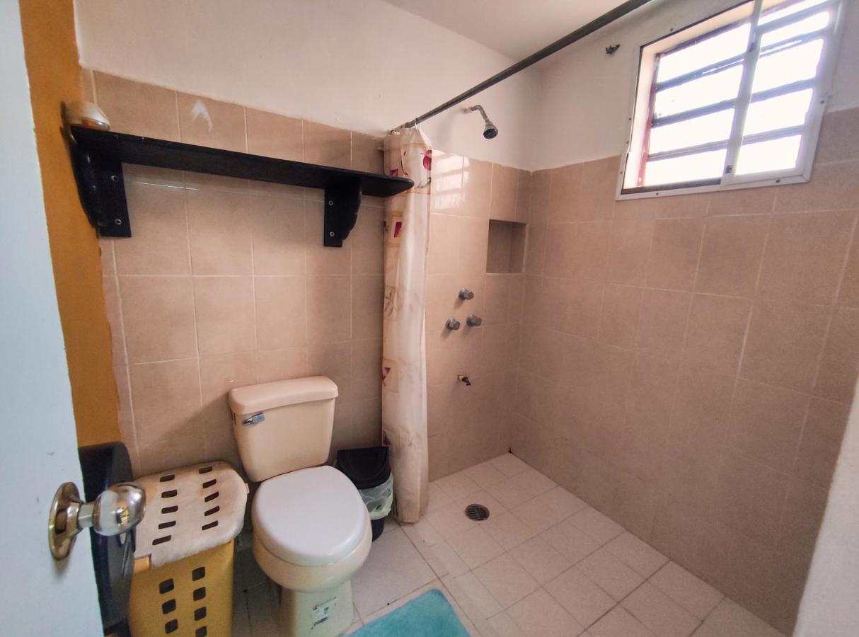 Casa Lili Luxury Valladolid "Fast Wifi, Hot Water, Kitchen & Tv" Eksteriør billede